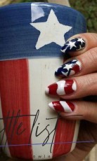 american-flag-nail-design-ideas-45