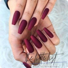 burgundy-nails-trends-45