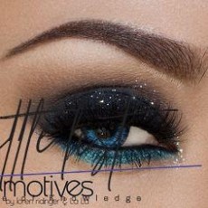 cat-eye-makeup-for-blue-eyes-ideas-35