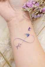 delicate-wrist-tattoos-trends-1