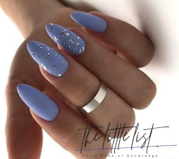 homecoming-nails-trends-36