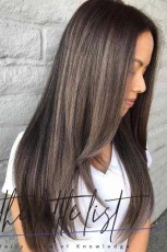 Long Haircuts With Layers For Every Type Of Texture