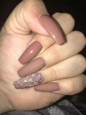 30+ Mauve Color Nail Art Ideas To Look Flawless To The Fingertips