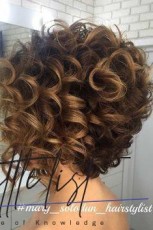 short-curly-hairstyles-ideas-36