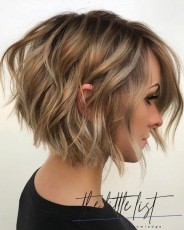 List : Short Hairstyles for Round Faces 2020: 45 Haircuts for Round Faces