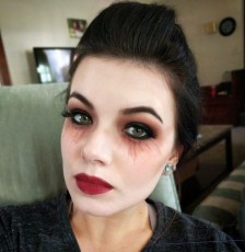 vampire-makeup-trends-34