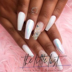 white-coffin-nails-trends-32