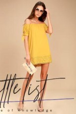 yellow-dress-accessories-ideas-44