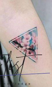 Tender Selection Of Cherry Blossom Tattoo For Your Inspiration