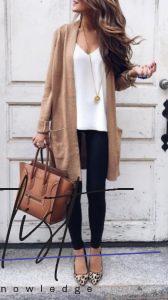 39 Super Cute Outfits For School For Girls To Wear This Fall