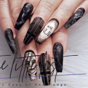 65 Super Stylish Halloween Nails That Will Blow Your Mind