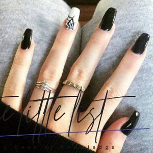 65 Super Stylish Halloween Nails That Will Blow Your Mind