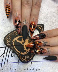 65 Super Stylish Halloween Nails That Will Blow Your Mind