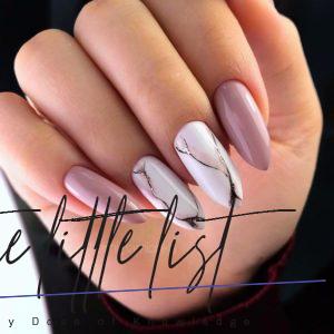 45+ Top Newest Homecoming Nails Designs