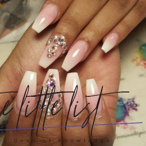 45+ Top Newest Homecoming Nails Designs