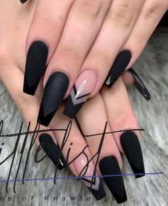 27 Matte Black Nails That Will Make You Thrilled