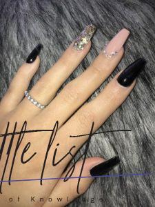 27 Matte Black Nails That Will Make You Thrilled