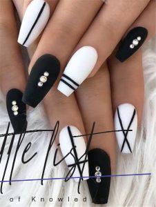 27 Matte Black Nails That Will Make You Thrilled