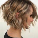Medium Layered Haircuts 2020: Medium Length Hairstyles with Layers