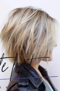 Short Layered Haircuts 2020: 22 Short Layered Hairstyles