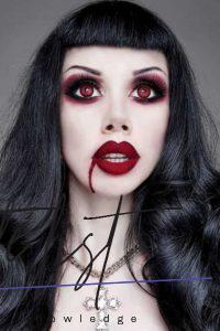 42 Glam and Sexy Vampire Makeup Ideas 2020