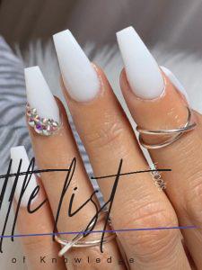 39 Fancy White Coffin Nails Designs