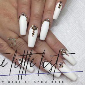 39 Fancy White Coffin Nails Designs