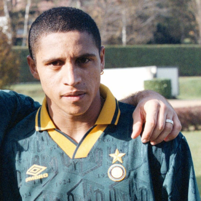 Roberto Carlos one of the best free kickers in the world