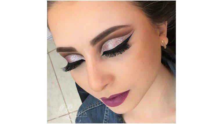 9 makeup ideas for a 15th birthday party.  Get inspired!