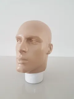 Mannequin Head Without Makeup