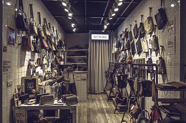 ideas for clothing stores - fashion accessory store