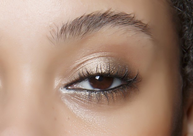 Eye makeup inspirations for daytime weddings.  Beauty for Elie Saab's fashion show.  (Photo: Matteo Scarpellini/imaxTree)