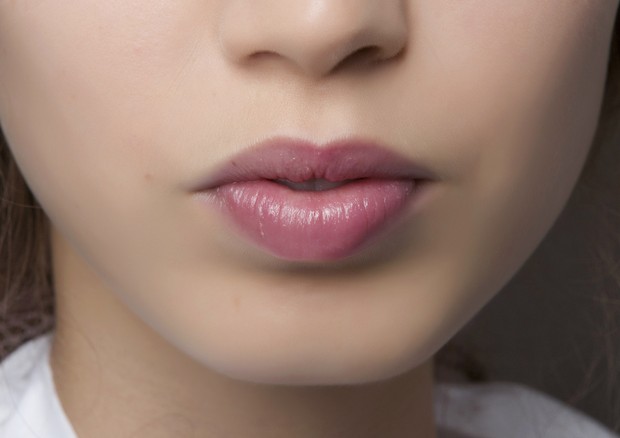 Inspirations from mouths with nude lipstick.  Beauty for Dior parade.  (Photo: Matteo Scarpellini/imaxTree)