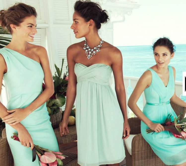 What to Wear to a Daytime Beach Wedding