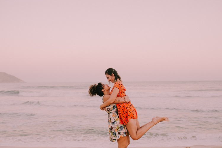 couple hugging on the beach, couple Tumblr photo captions
