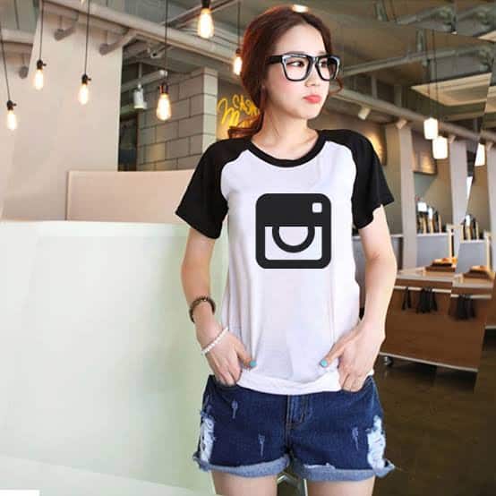 look geek with t-shirt