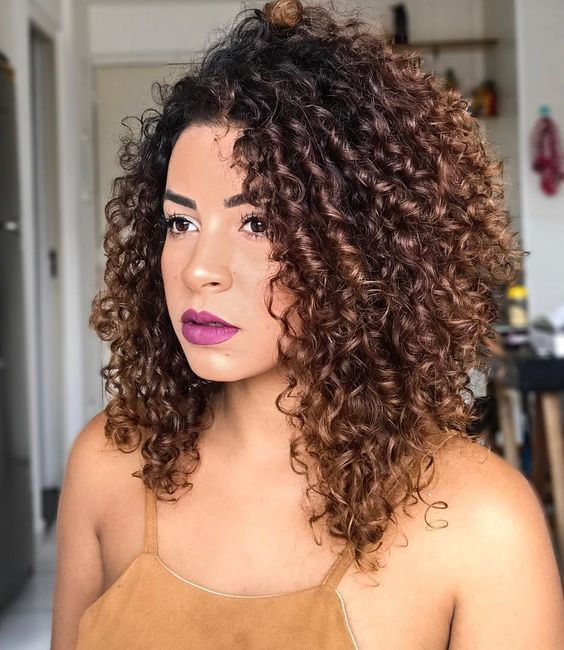 layered curly hair