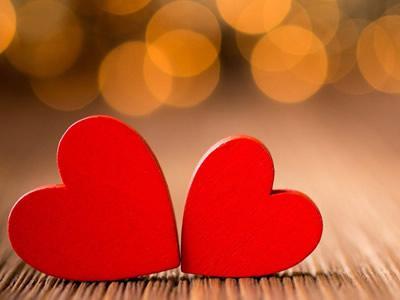 66 Valentine's Day phrases to celebrate your love