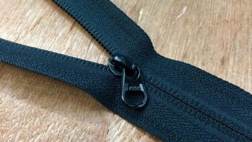 Are all YKK zippers labeled?
