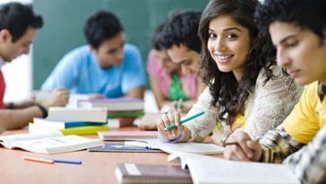 Can Indian students study in UAE?