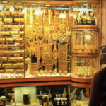 Can Tourists buy gold Dubai?