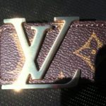 How much do Louis Vuitton cashiers make?