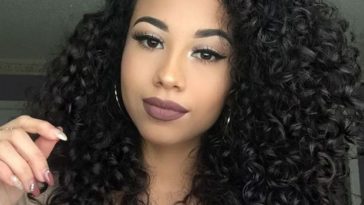 Curly Hair Cut in Layers 2019