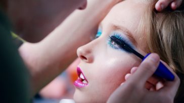 Prom Makeup: See How You Stand Out