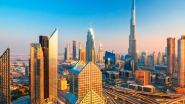 What are the disadvantages of living in Dubai?