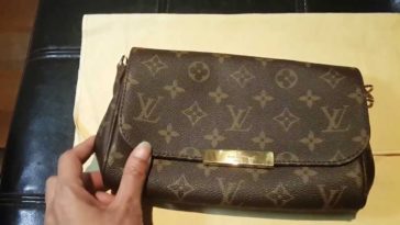 What is Louis Vuitton favorite MM worth?