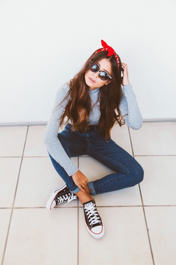 Tumblr photos easy to imitate sitting on the floor with bandana on her head