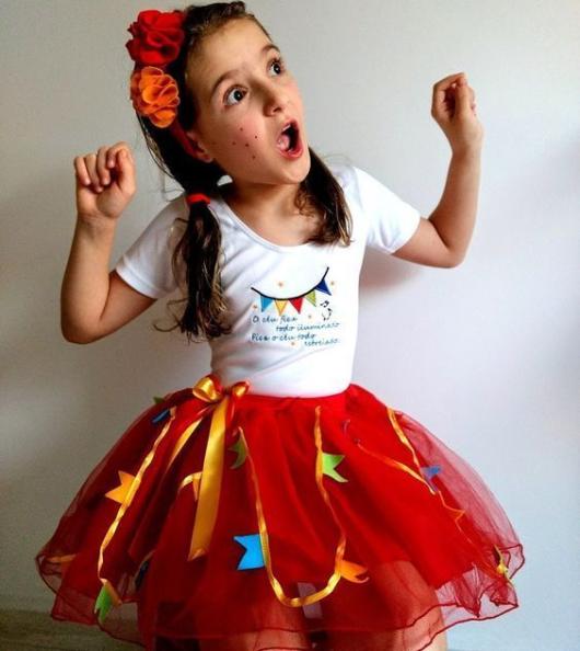 June party dress: children's dress with red tulle
