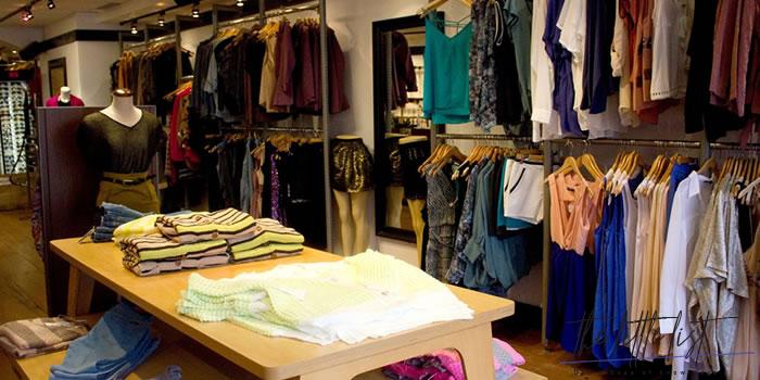 Process of how to open a clothing store is not complicated