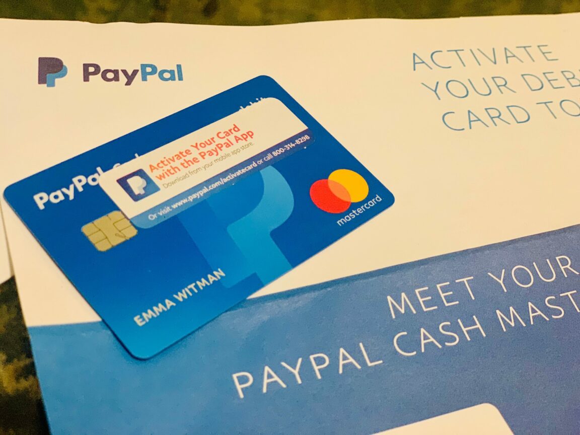Can you transfer money from gift card to PayPal?